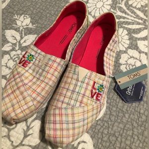 TOMS Woman’s shoes
